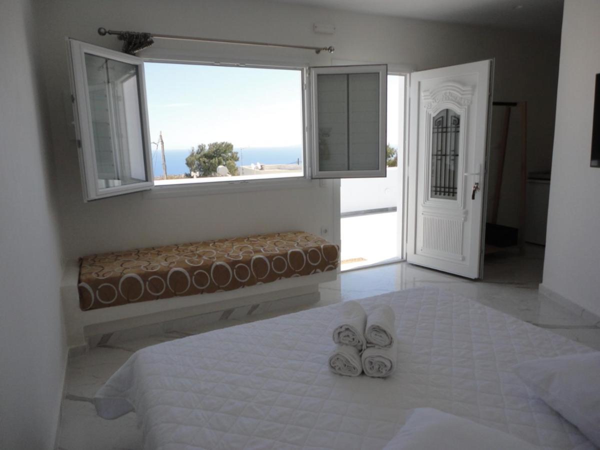 Triena Apartments Fira  Zewnętrze zdjęcie