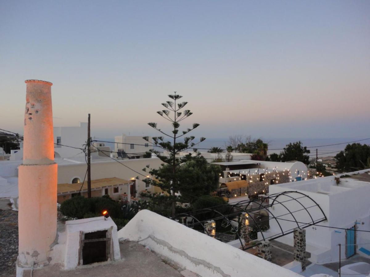 Triena Apartments Fira  Zewnętrze zdjęcie